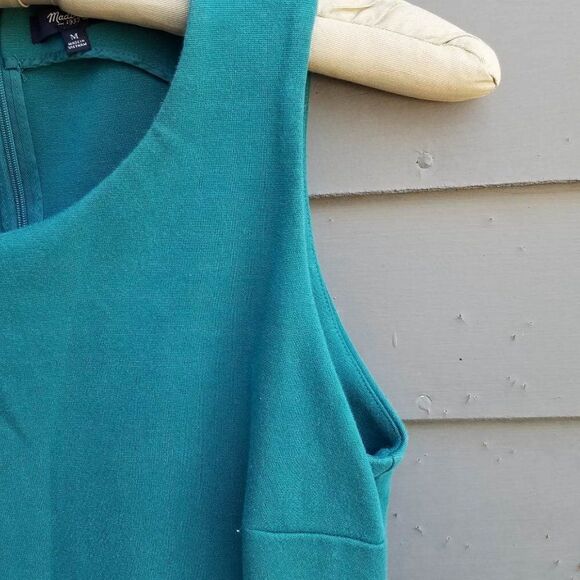 Madewell Green Knit Dress w/front Pockets size Medium - Picture 7 of 12